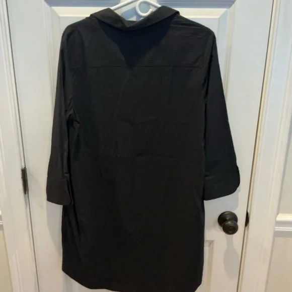 Vineyard Vines black Lucaya Performance Seersucker Dress sz large - Picture 4 of 4